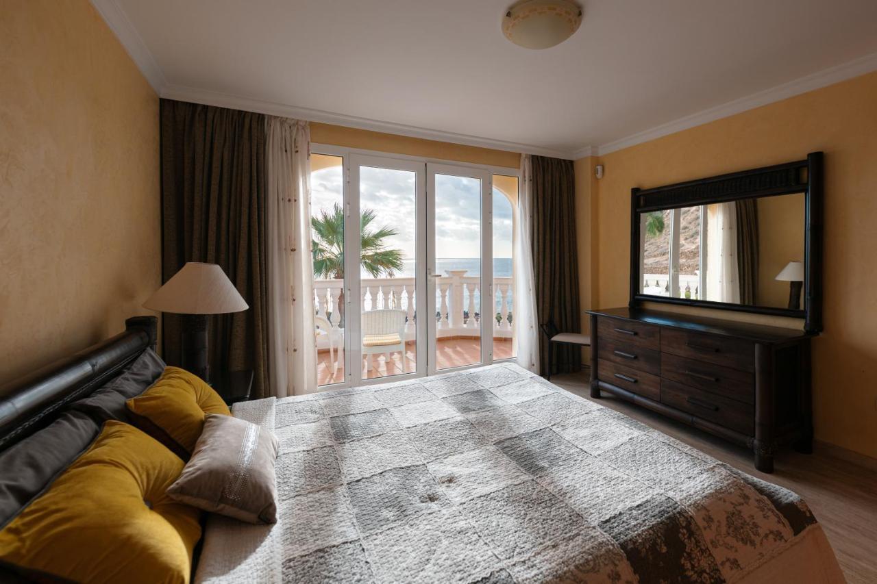 Villa Faya On The First Ocean Line With New Heated Pool Los Cristianos  Exterior foto